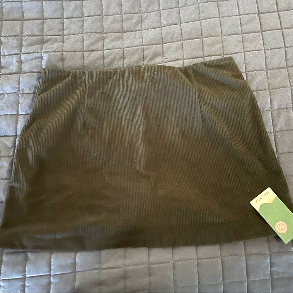 NWT Halara Black Corduroy Skort